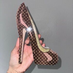 NWT Fashion brown and pink High Heel Shoe shaped block desk Art Home decor